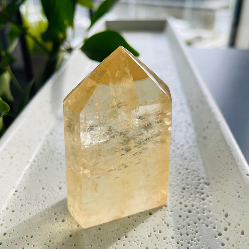 Honey Calcite Towers HCT114