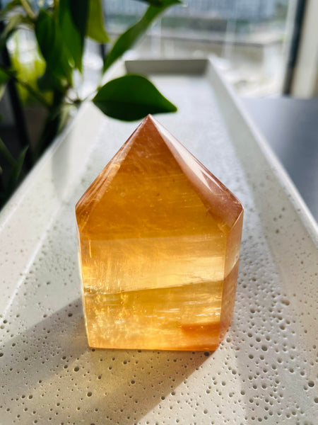 Honey Calcite Towers HCT130
