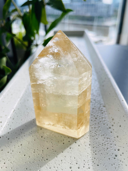 Honey Calcite Towers HCT148