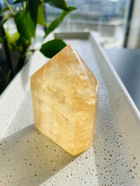 Honey Calcite Towers HCT163